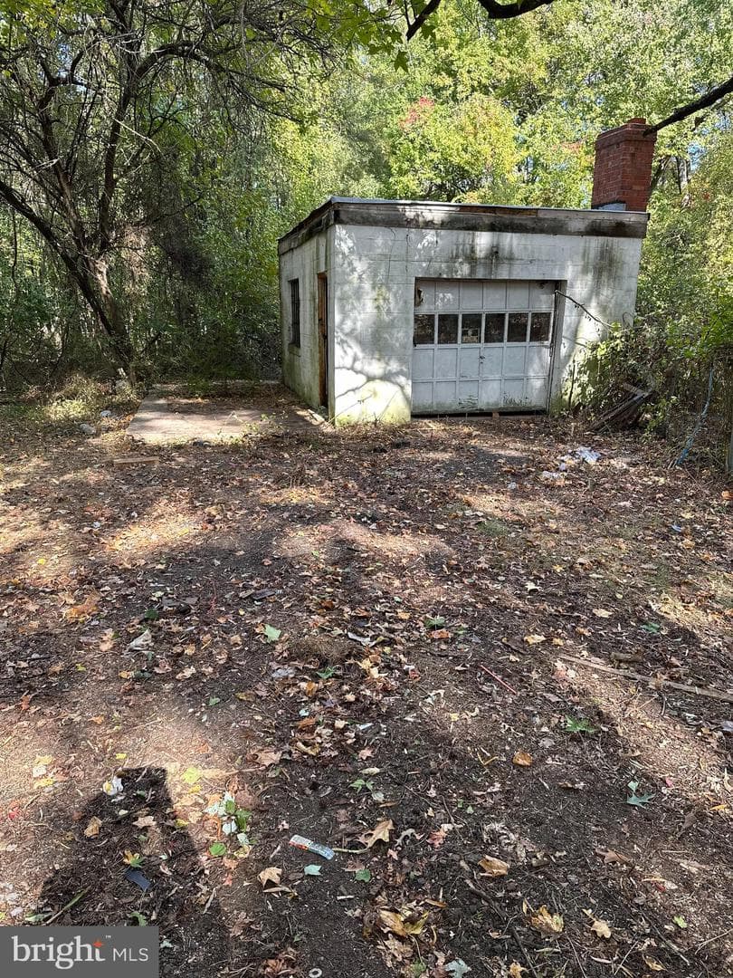 11310 Daisy Lane photo 4