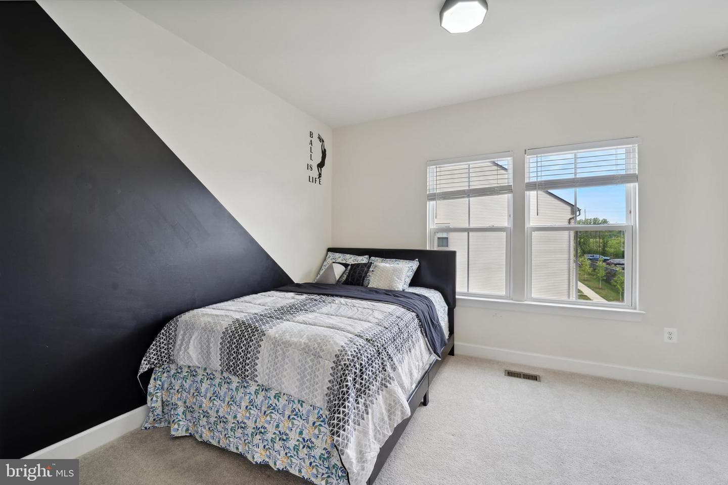 103 Capital Court photo 13