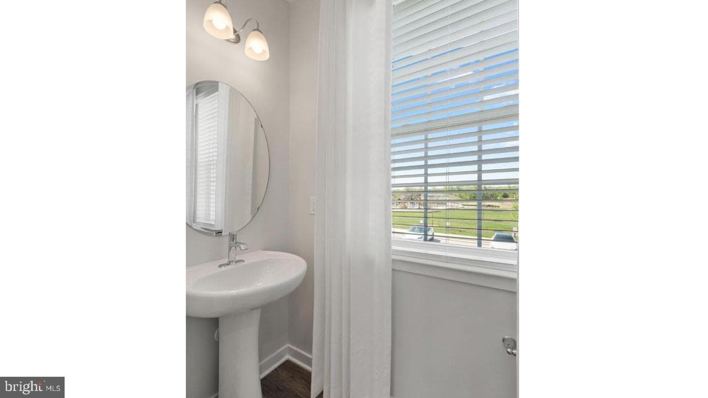 7530 Daybreak Drive photo 14