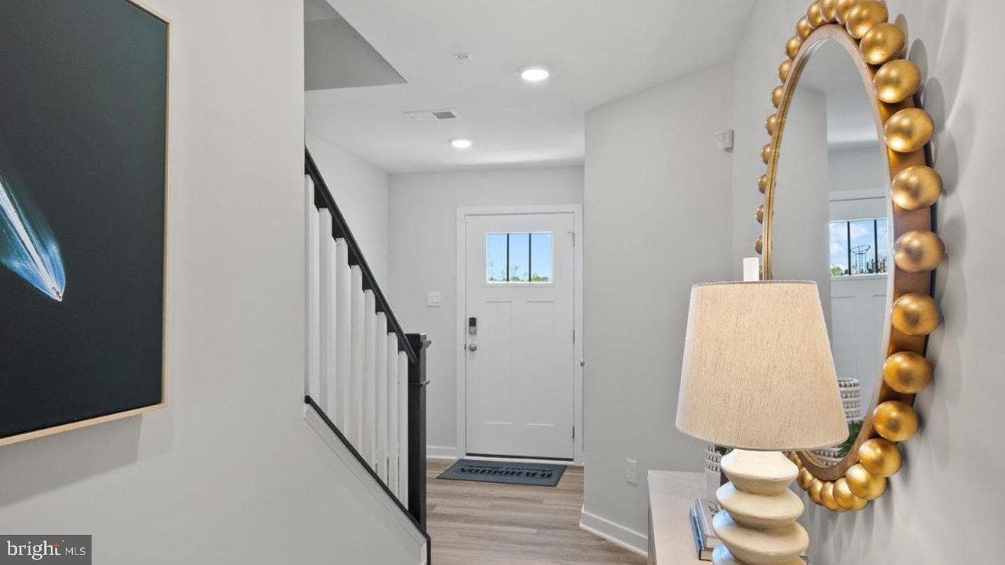7530 Daybreak Drive photo 32