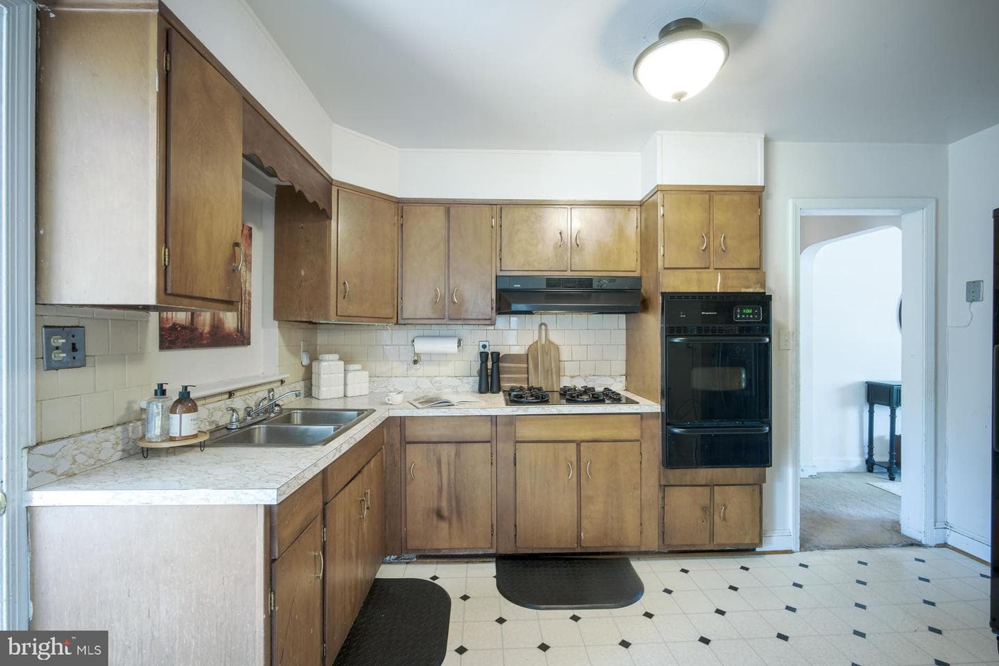 4327 Will Street photo 7