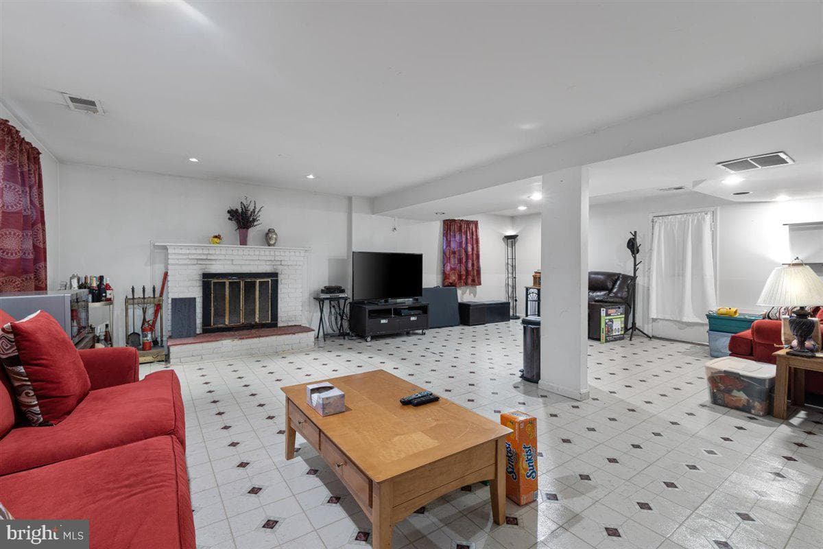 5703 Plata Street photo 23