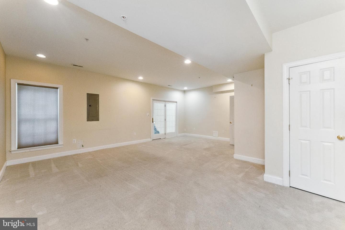 4234 Chariot Way photo 22