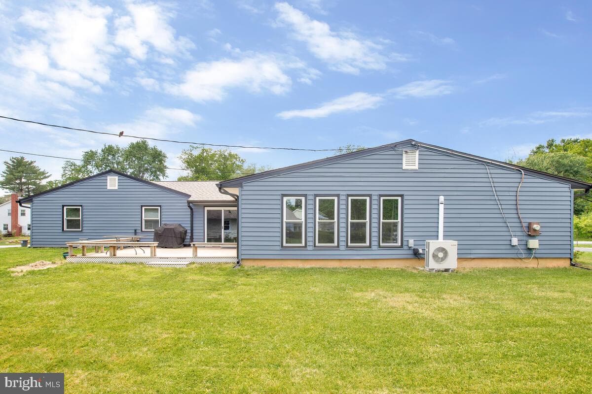 3805 Waldorf Way photo 33