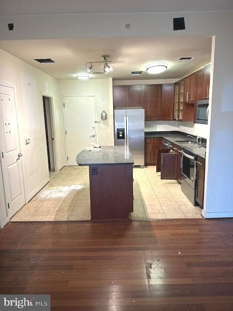 157 Fleet Street #712 photo 9