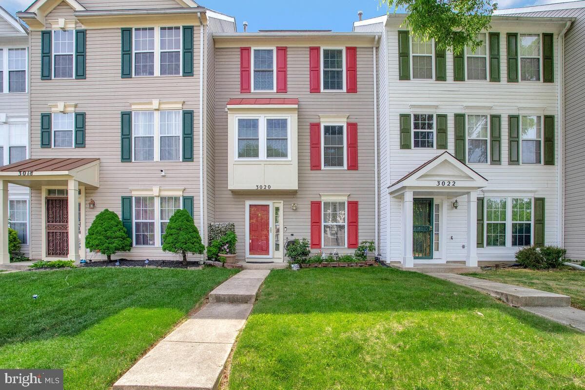 3020 Rosemist Way photo 2