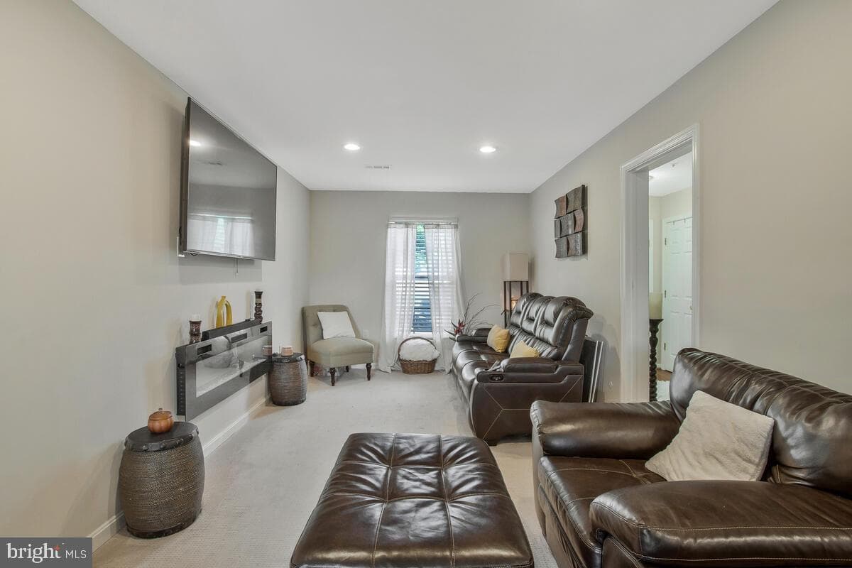 3020 Rosemist Way photo 7