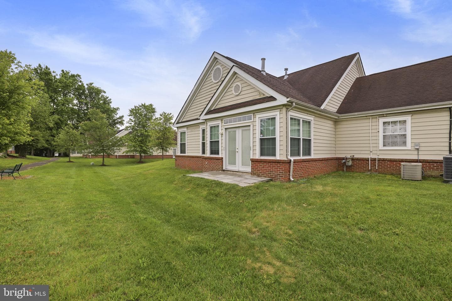 13402 Leesburg Place photo 37
