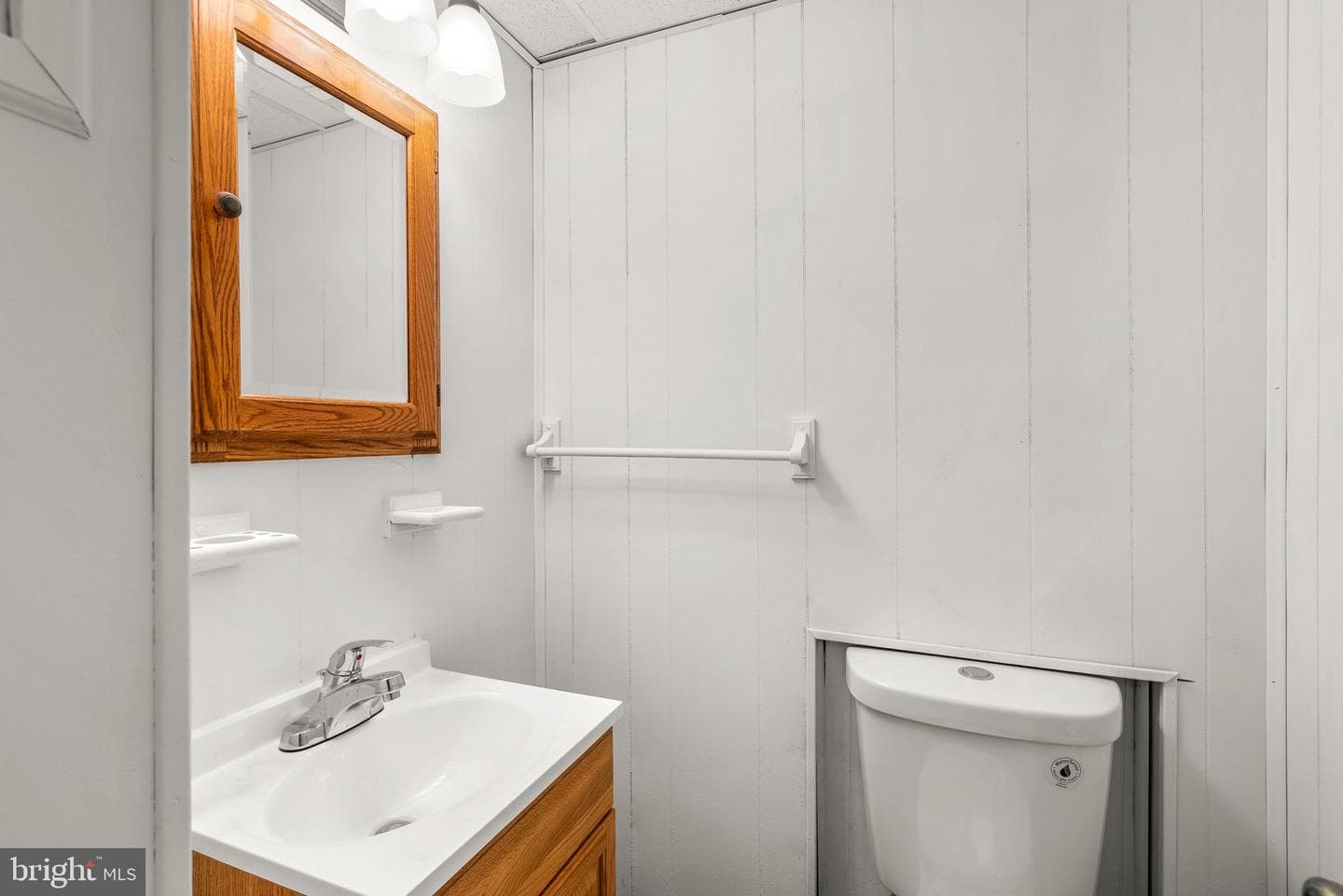 6701 Janet Lane photo 25