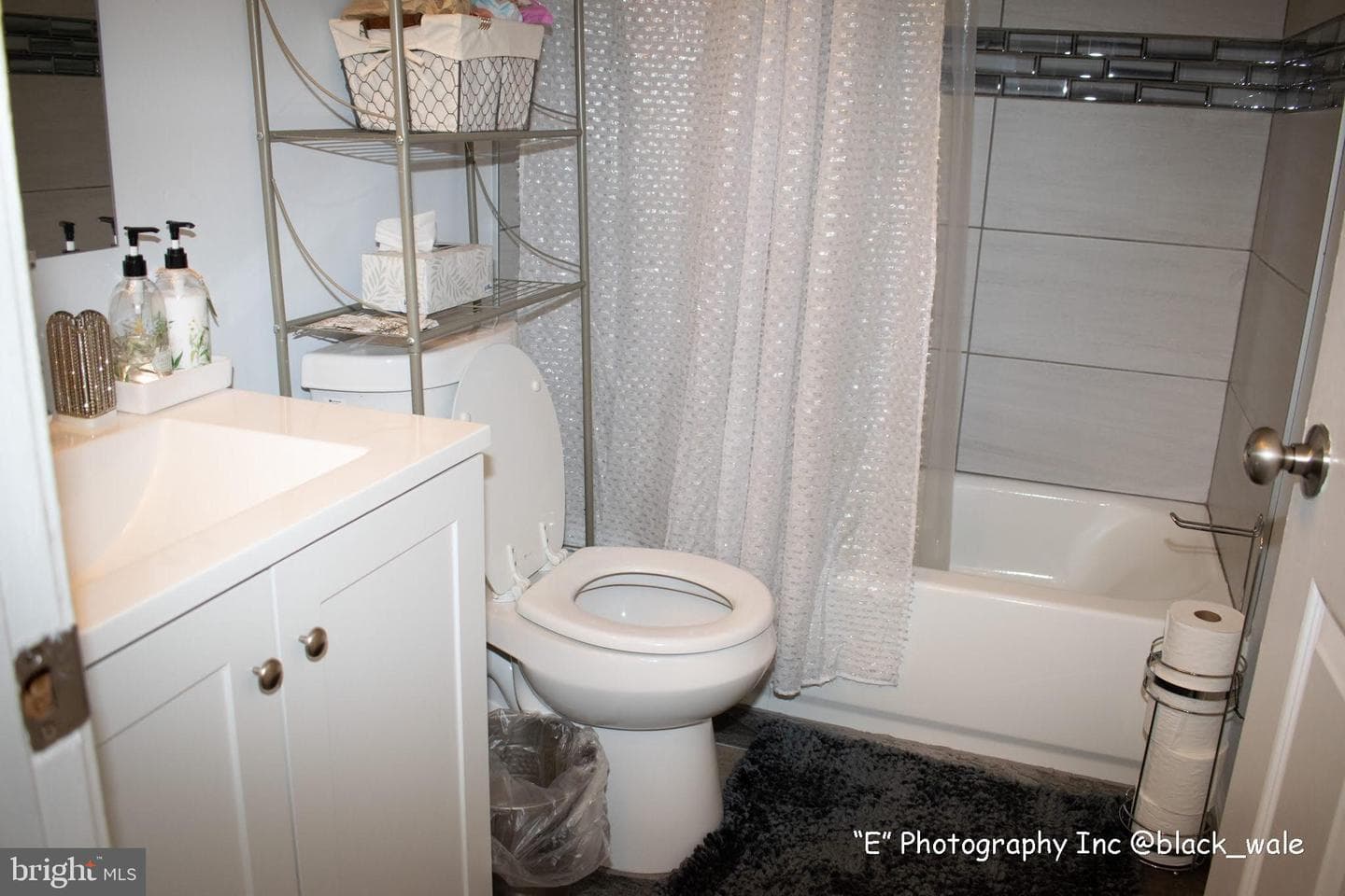 6422 Lee Place photo 12