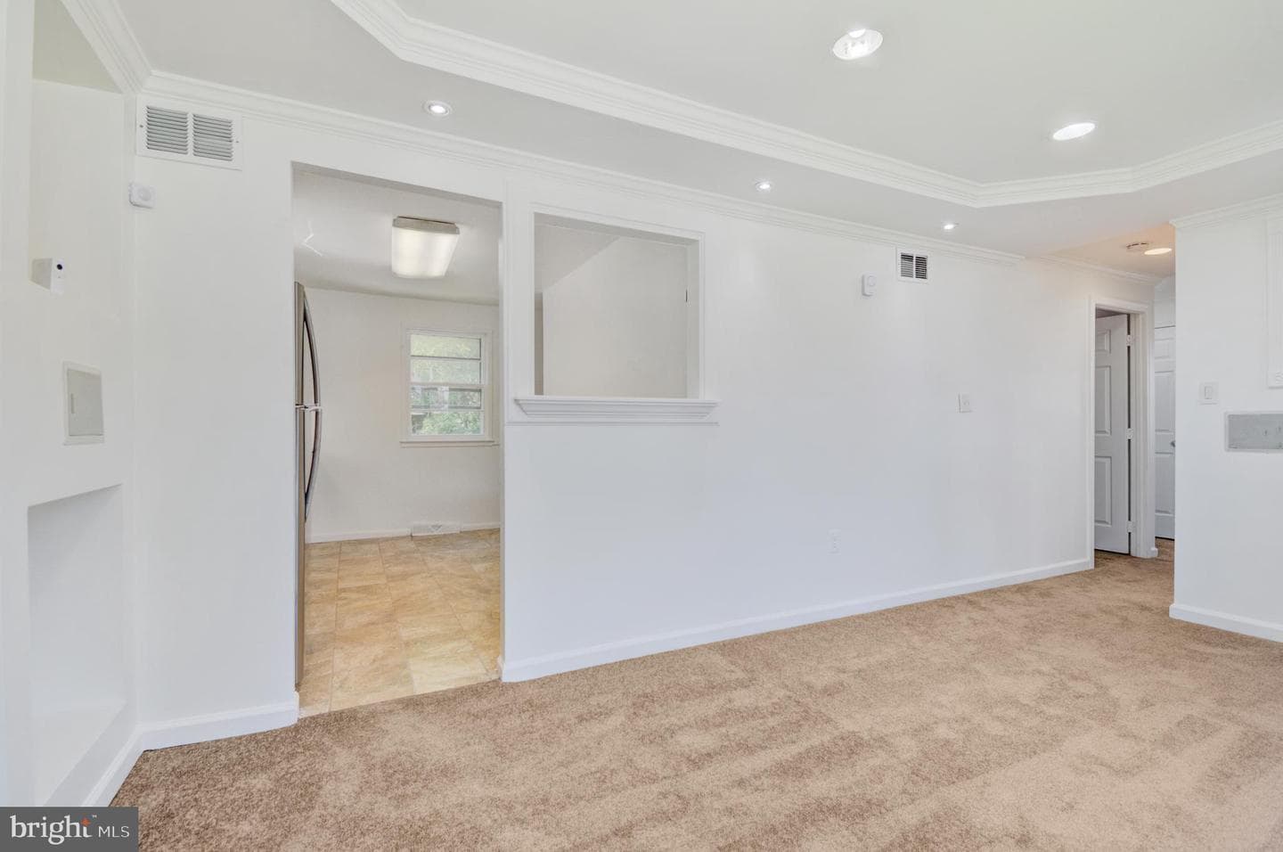 4705 Heath Street photo 13