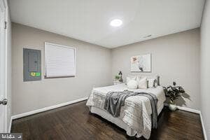 2710 Newglen Avenue photo 9