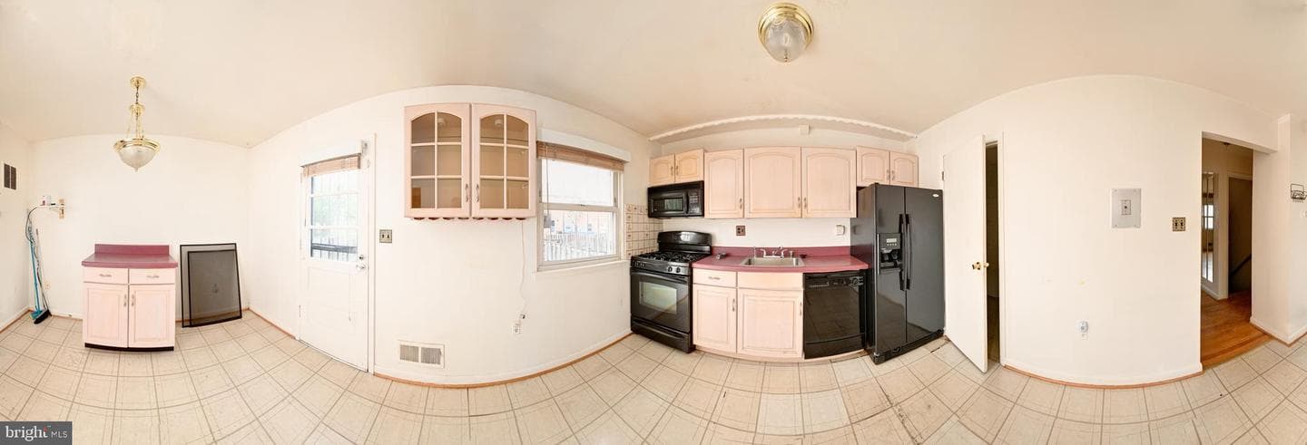 3021 Sunset Lane photo 12