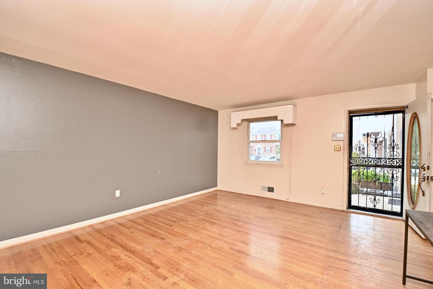 3021 Sunset Lane photo 4