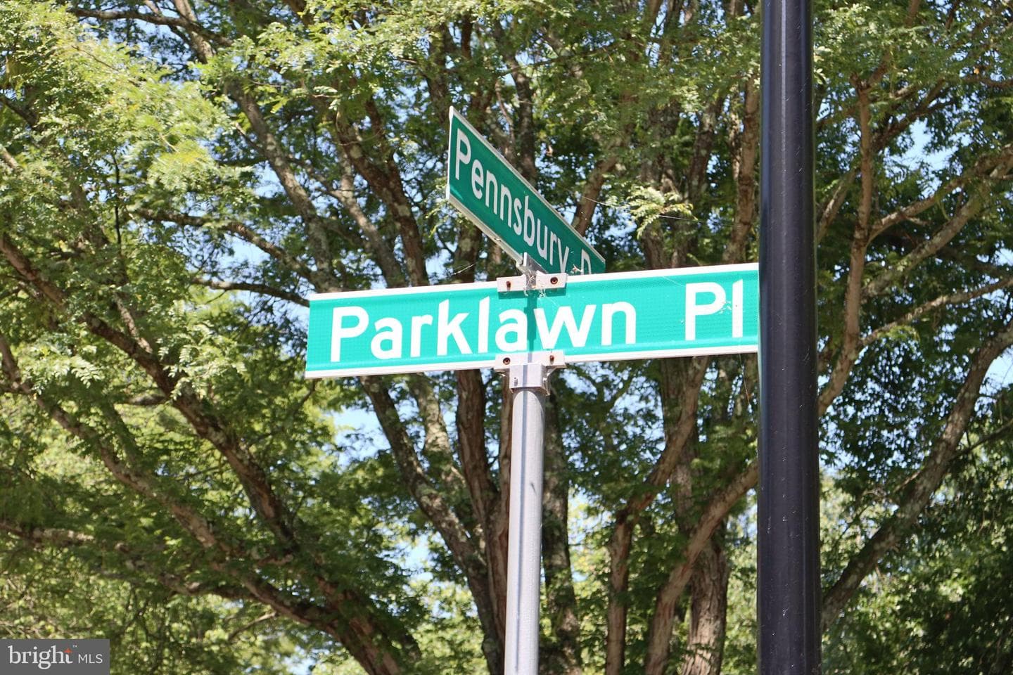 16102 Parklawn Place photo 45