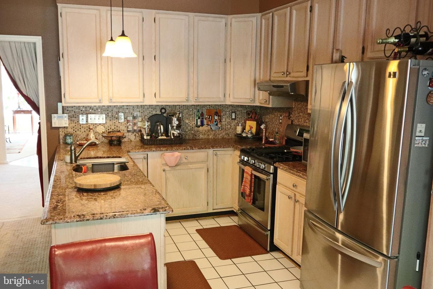 16102 Parklawn Place photo 8