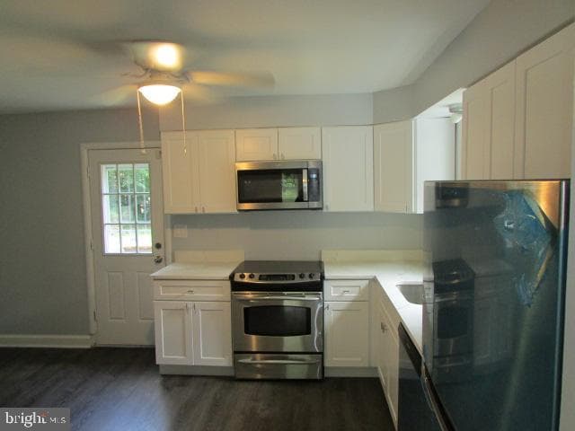 9110 Pine View Lane photo 10