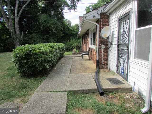 9110 Pine View Lane photo 4