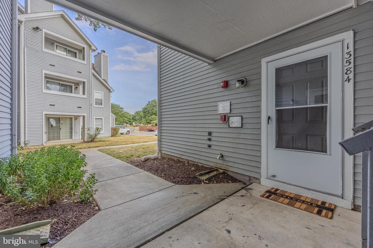 13584 Lord Sterling Place #10-4 photo 6