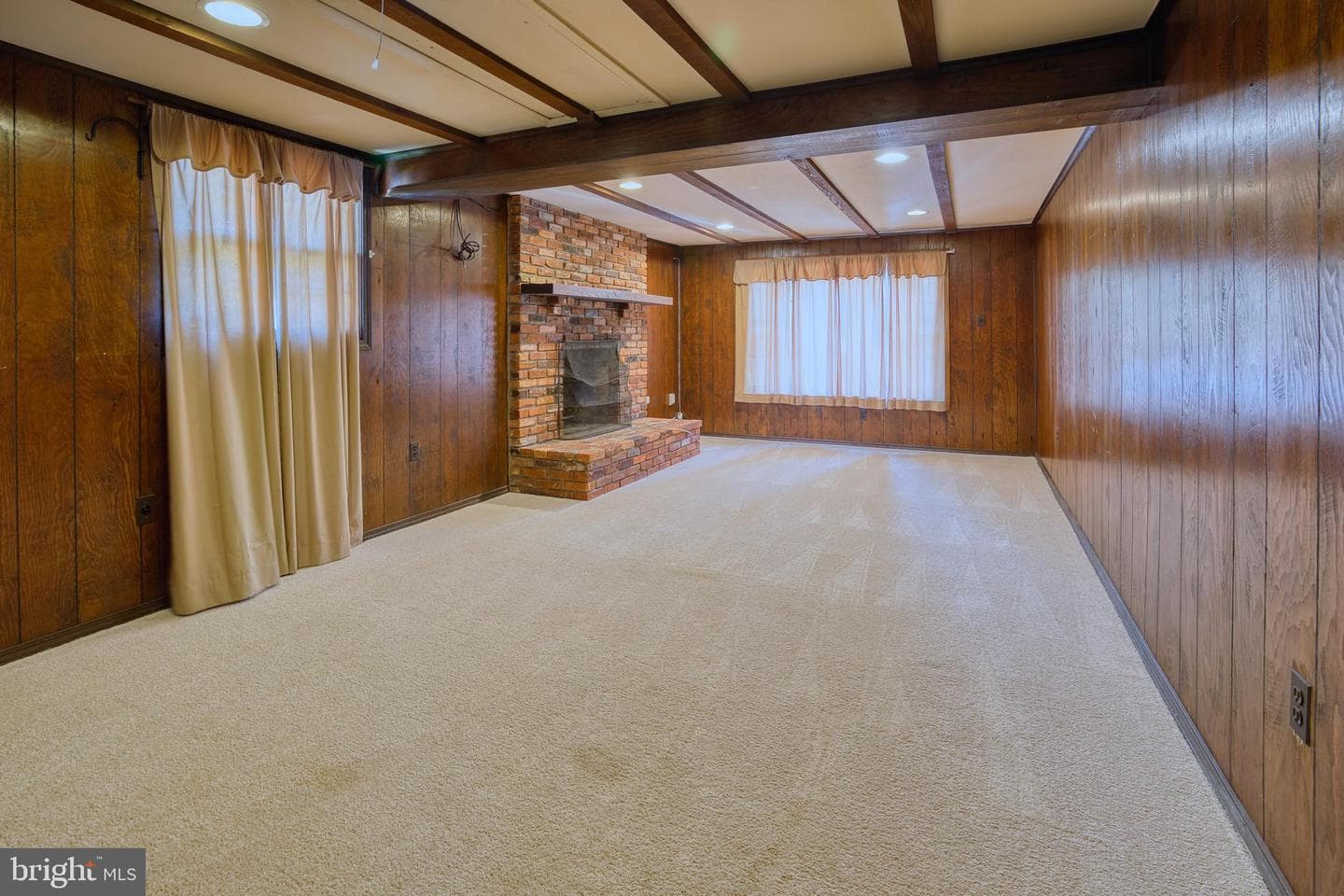 1518 Perrell Lane photo 8