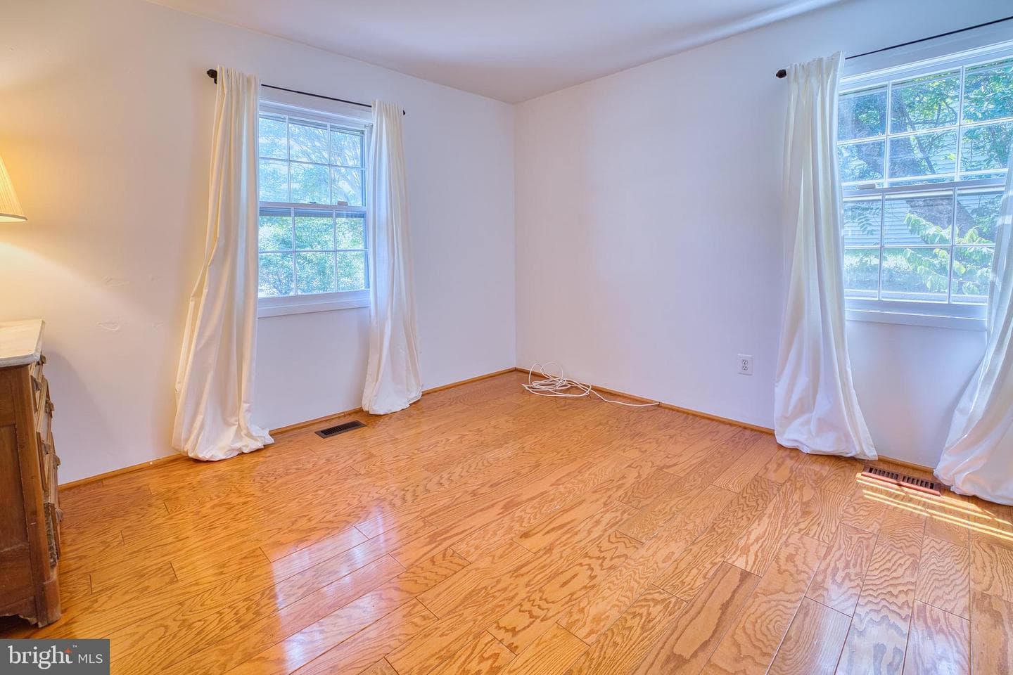 1518 Perrell Lane photo 9