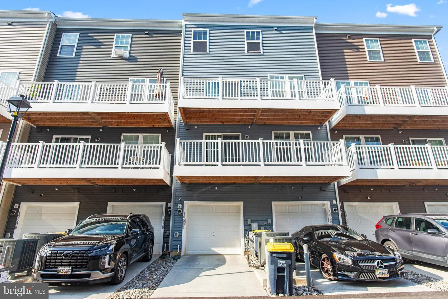 10504 Jim Lovell Lane photo 4