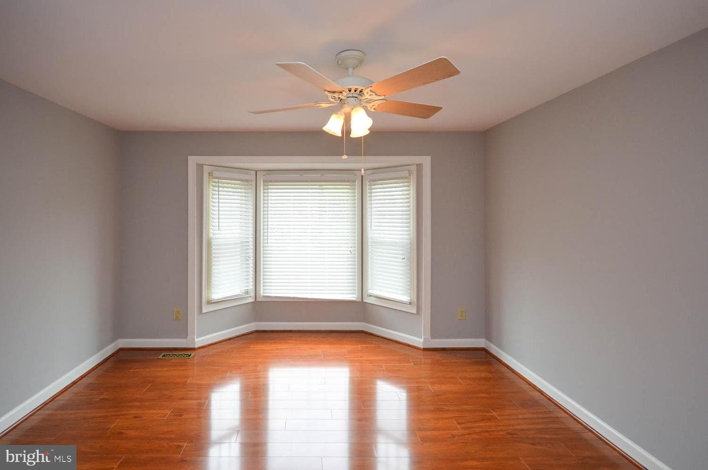 10513 Foxlake Drive photo 28