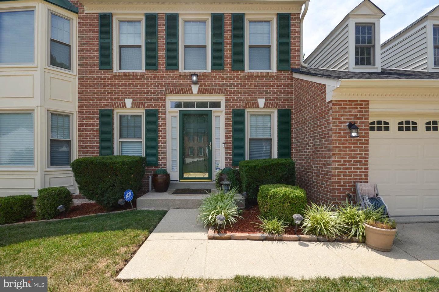 10513 Foxlake Drive photo 3