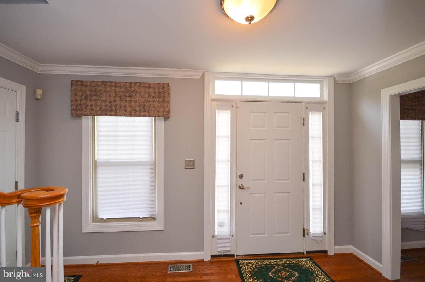 10513 Foxlake Drive photo 5
