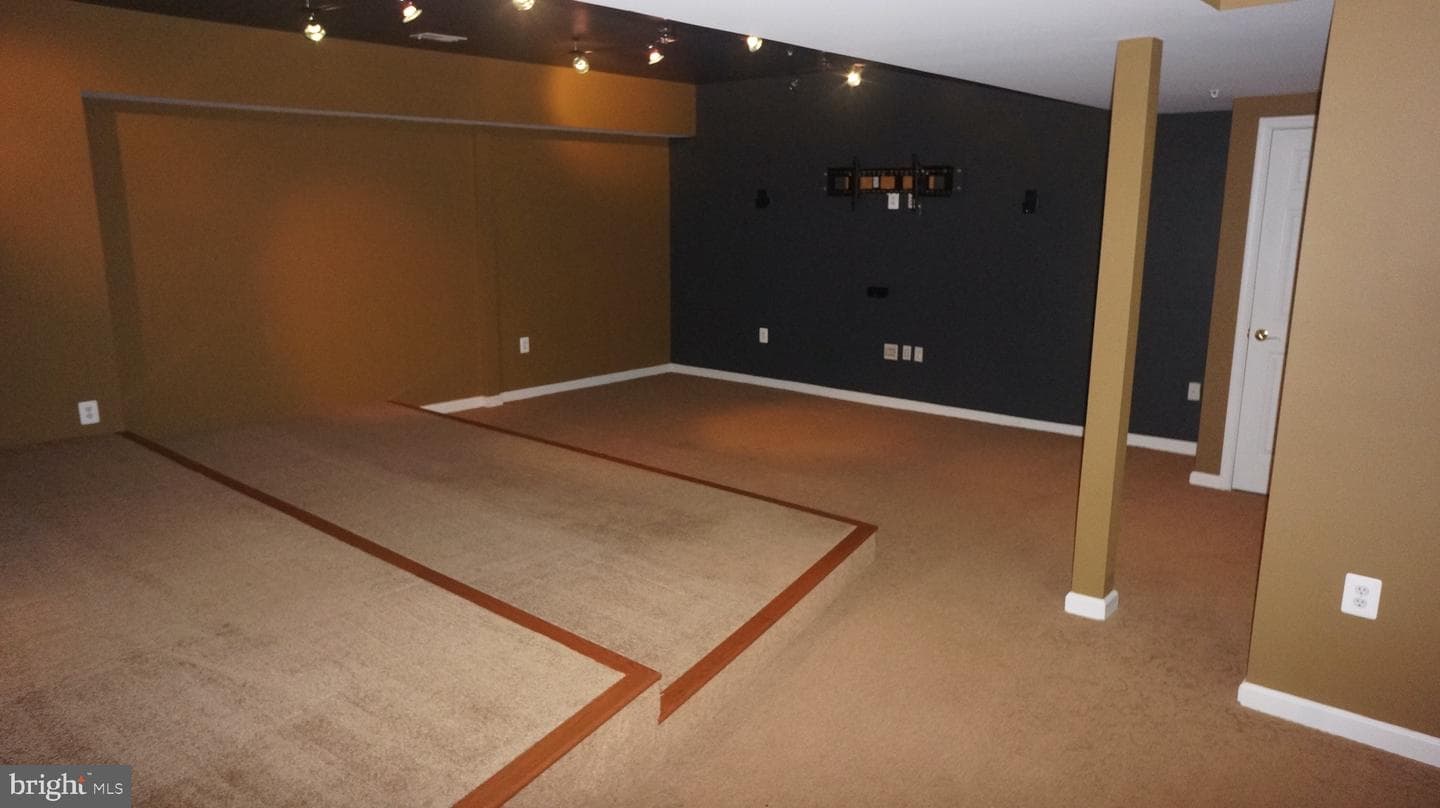 15905 Venice Road photo 48