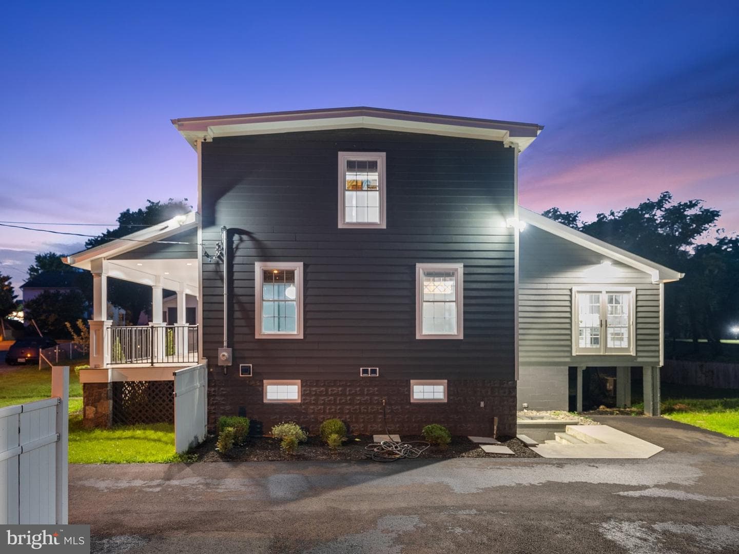 4004 Bedford Place photo 35