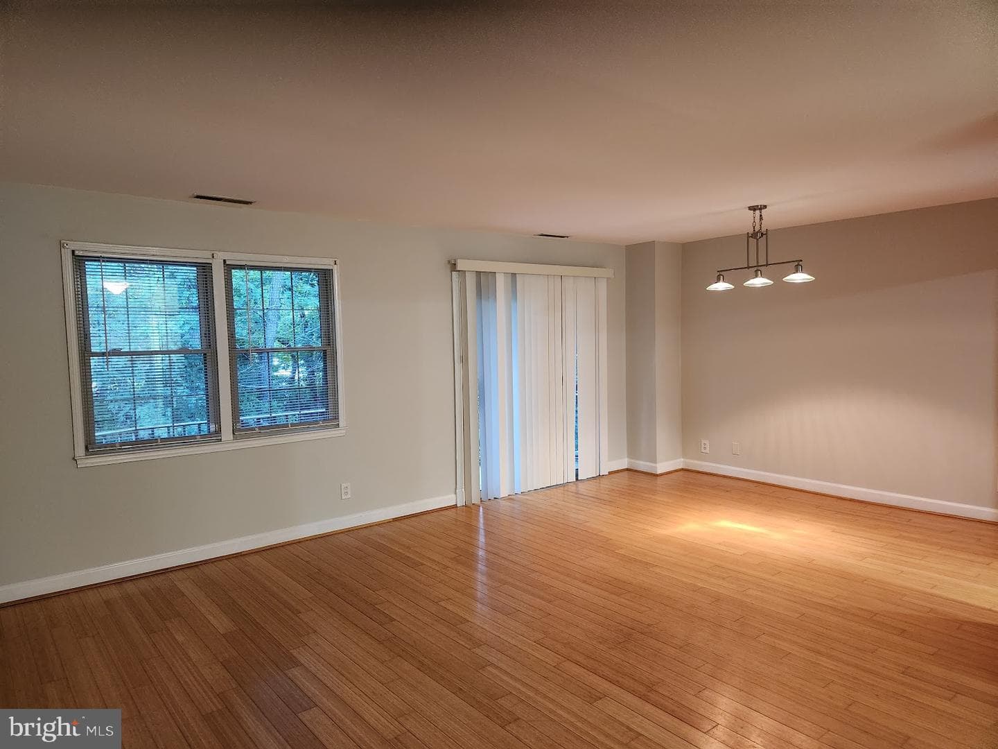 5908 Westchester Park Drive photo 10