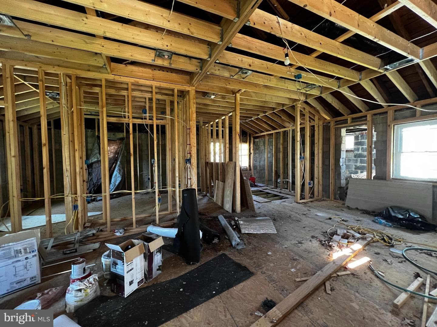 9106 Lincoln Avenue photo 3