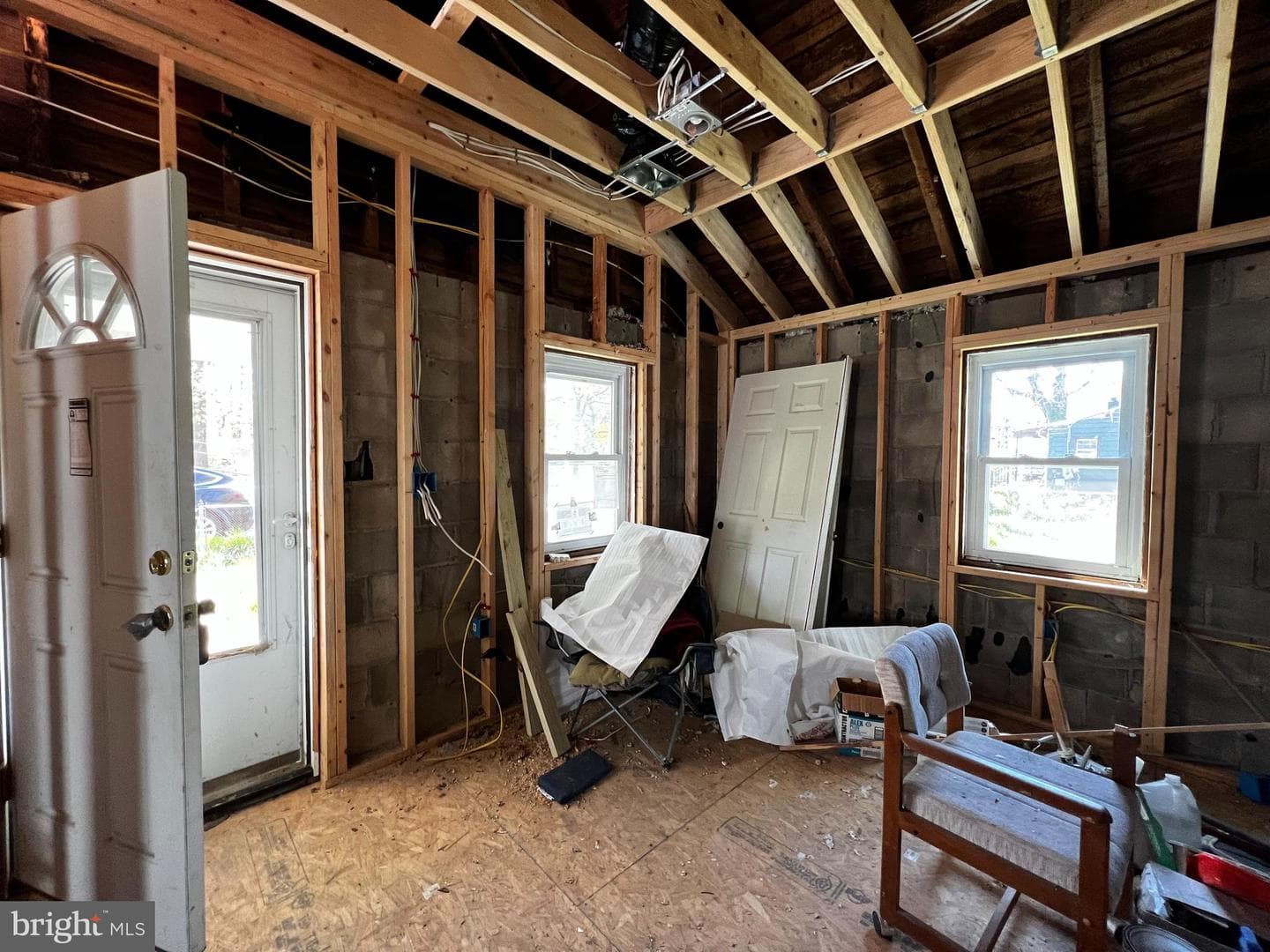 9106 Lincoln Avenue photo 7