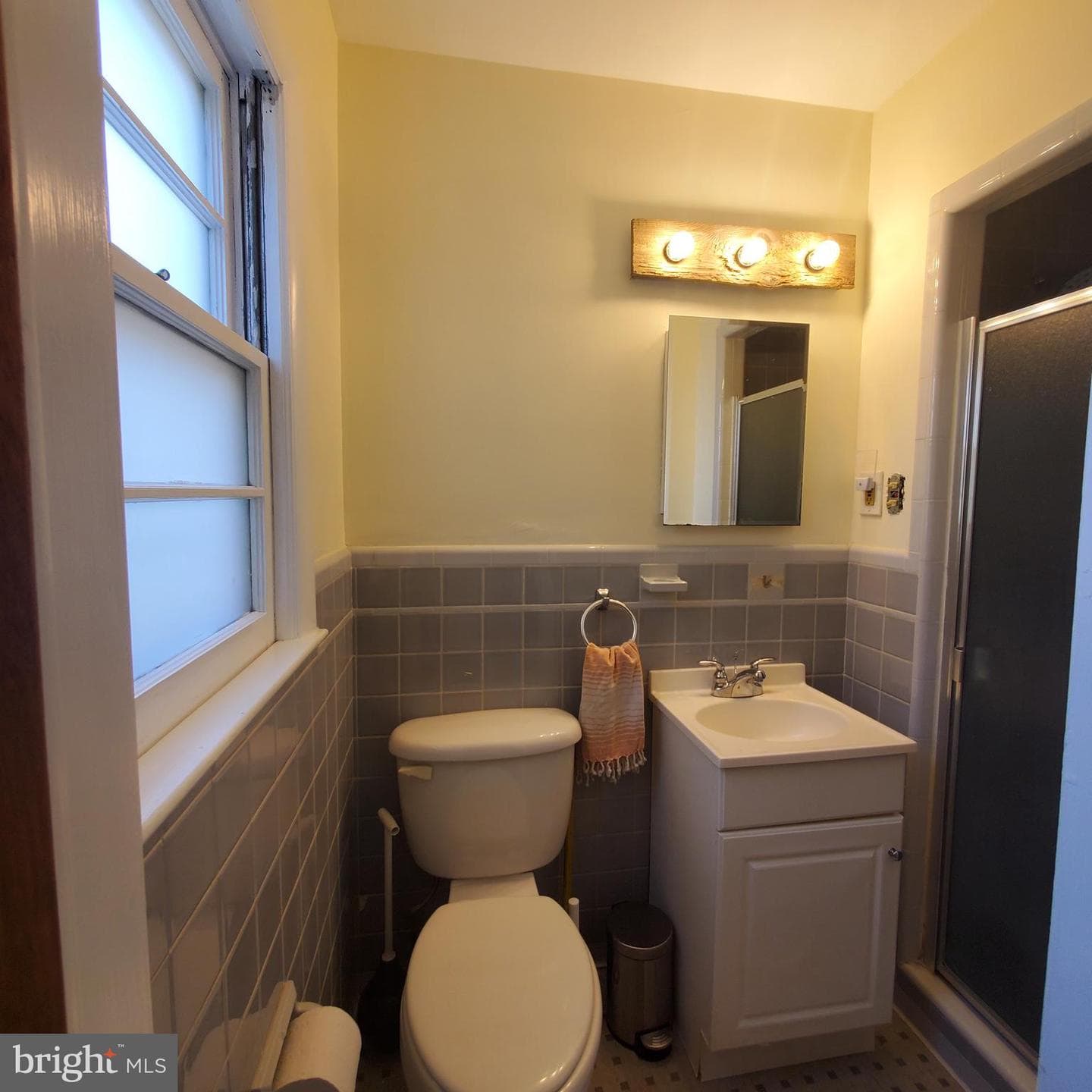 10106 Towhee Avenue photo 13