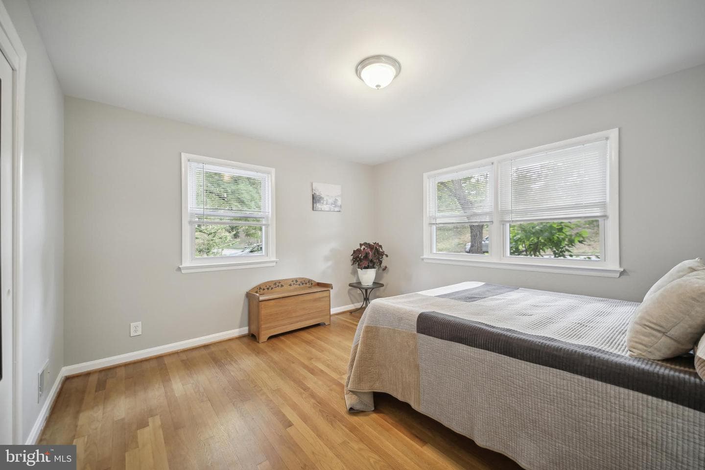 6208 Quebec Street photo 13