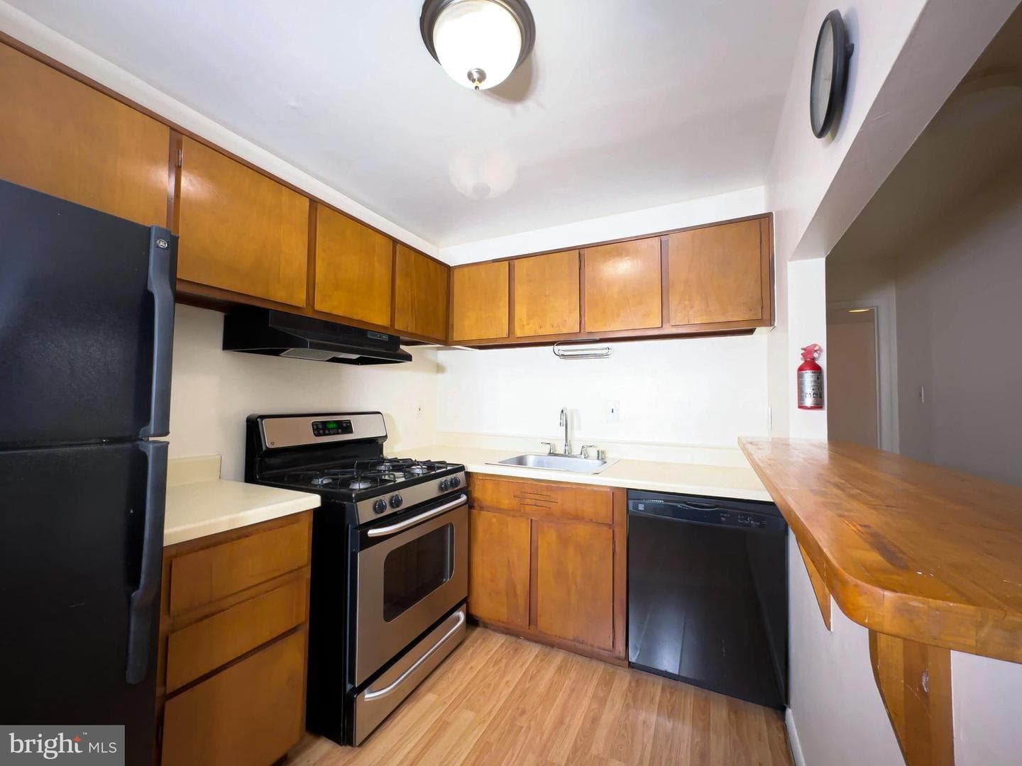 4419 Romlon Street #104 photo 11