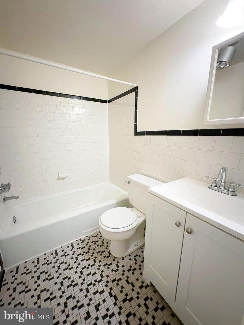 4419 Romlon Street #104 photo 22