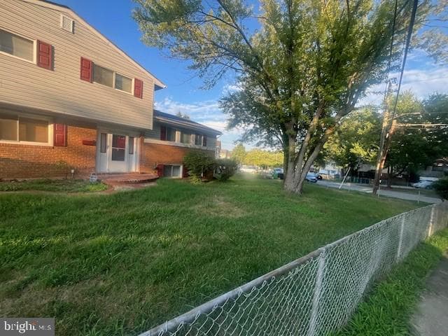 7424 Dominion Drive photo 2