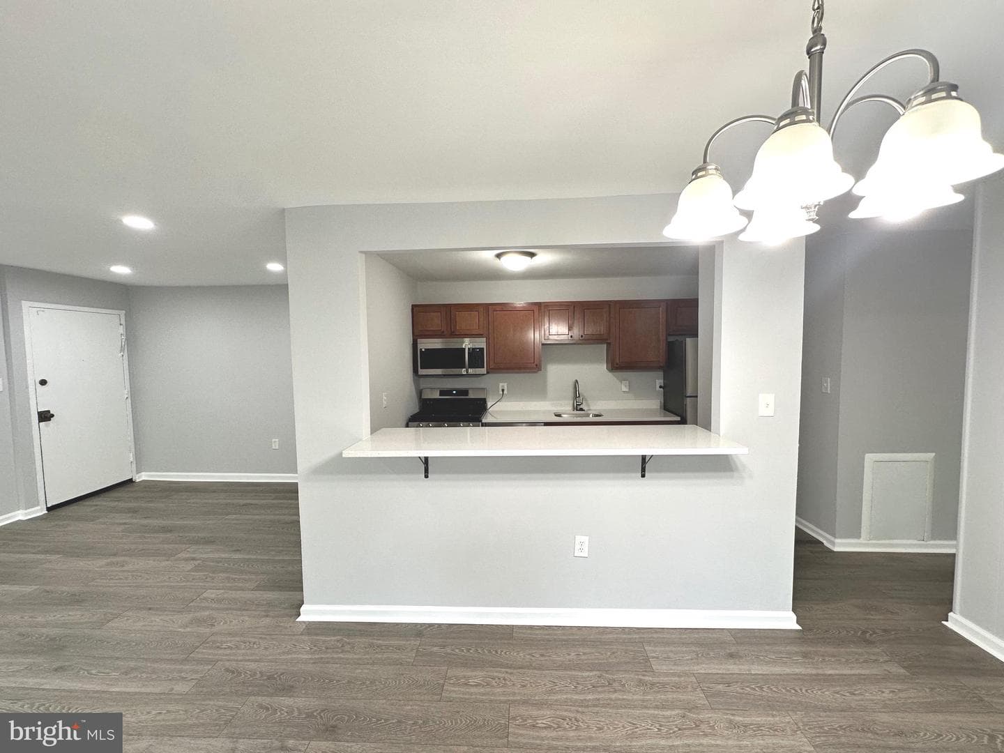9278 Adelphi Road #304 photo 8