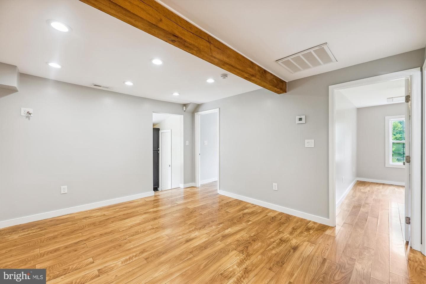 17804 Livingston Road photo 11