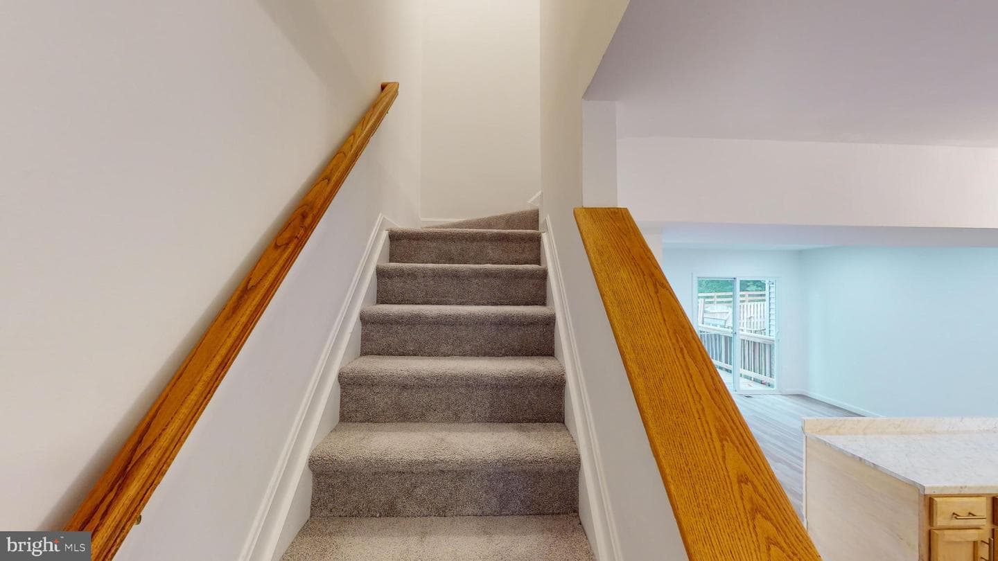 1038 Karen Boulevard photo 22