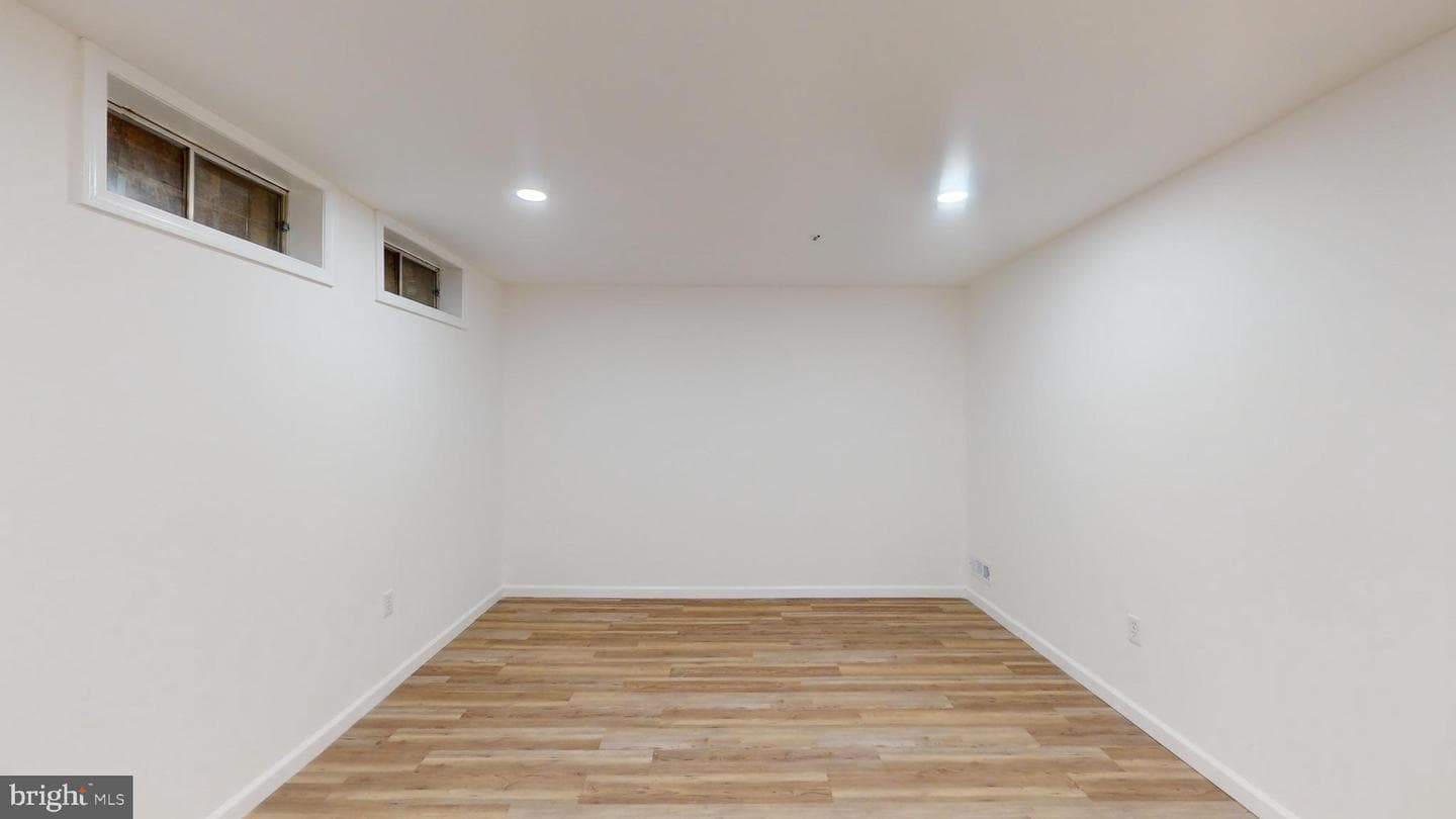 1038 Karen Boulevard photo 49