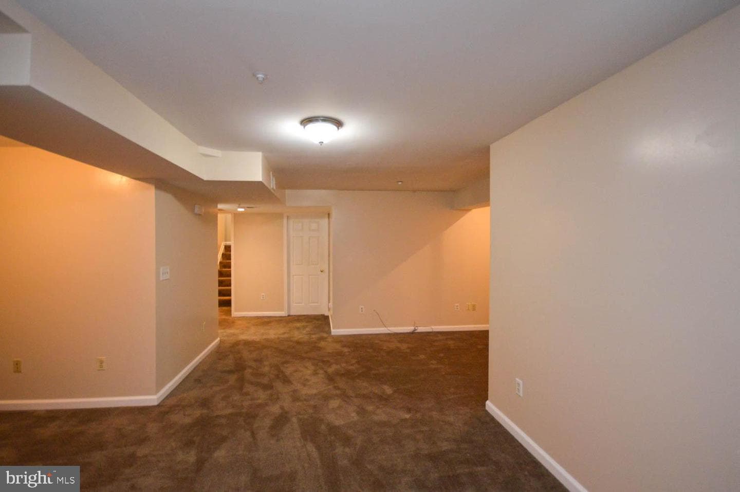 303 Prairie Court photo 35