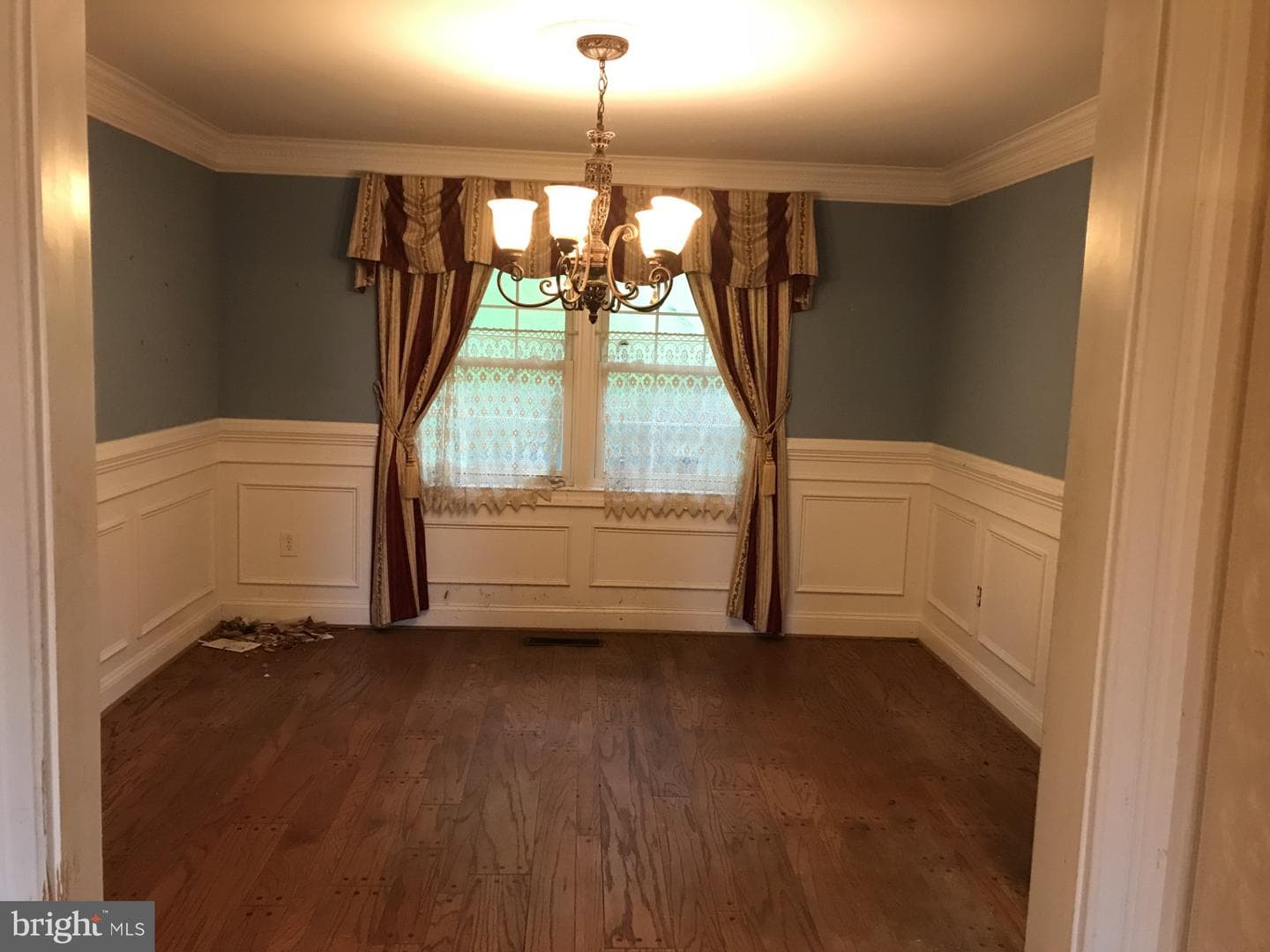 12807 Buckingham Drive photo 3