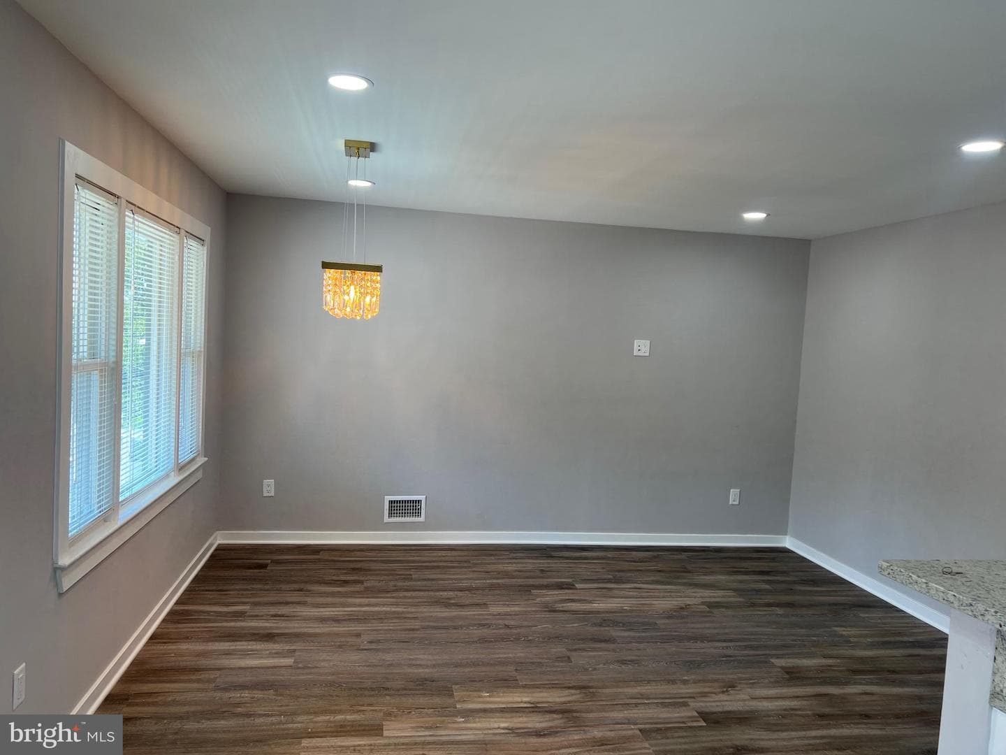 1216 Capitol Heights Boulevard photo 4