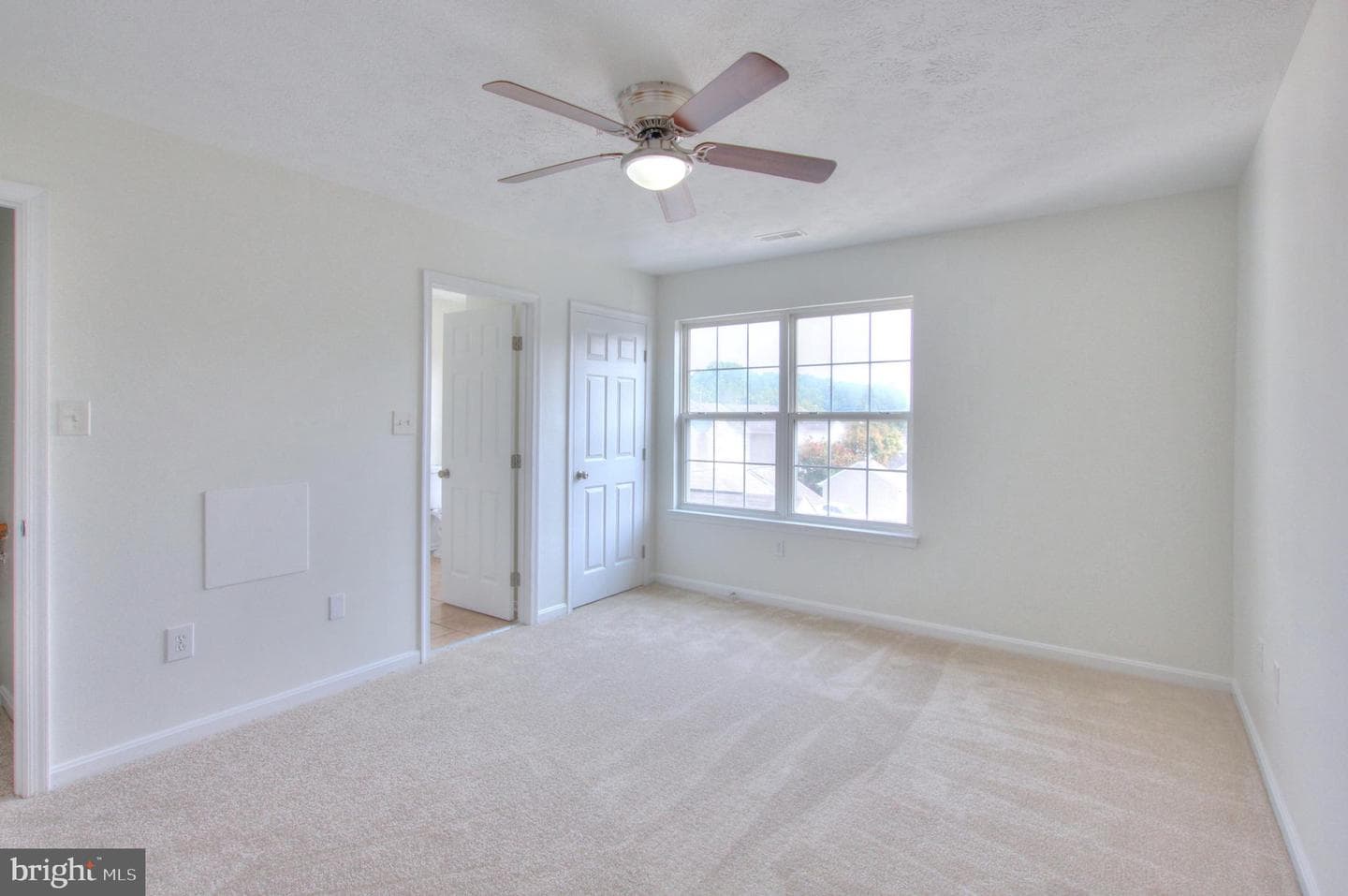 12807 Village Square Road photo 23