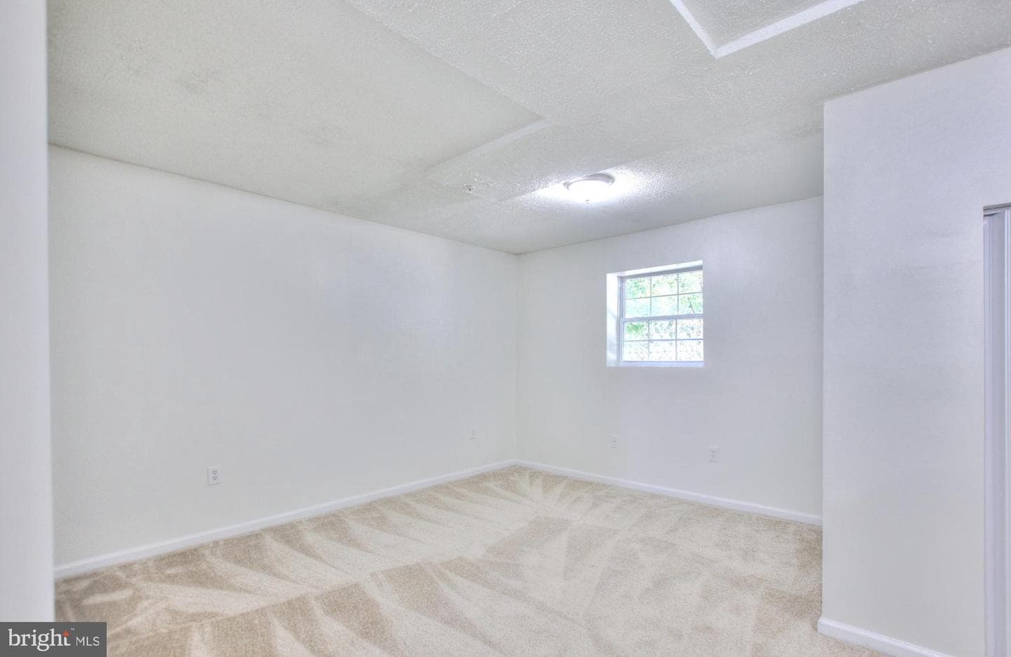 12807 Village Square Road photo 31