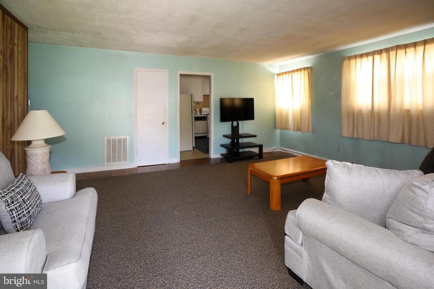 2715 Overdale Place photo 2