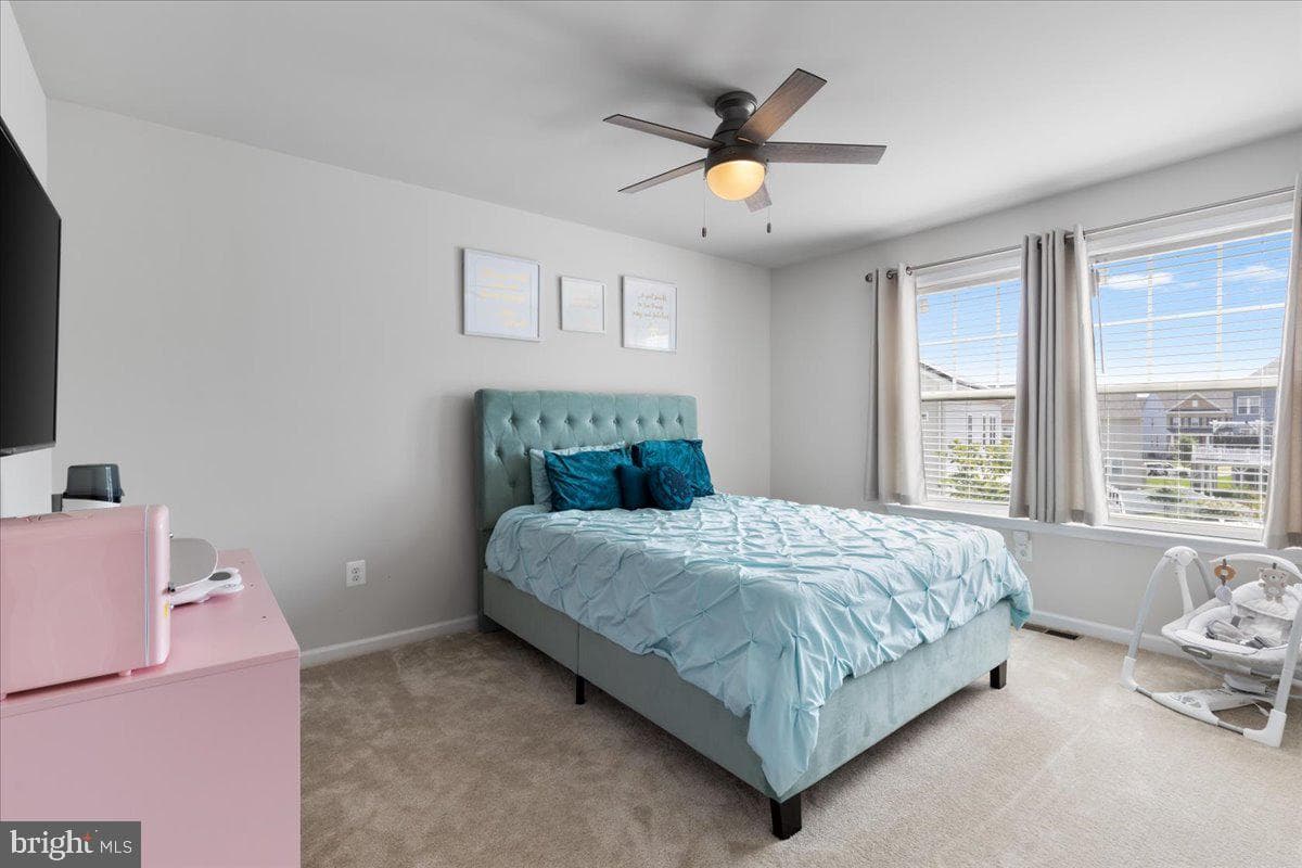 9005 Hunt Meadow Lane photo 35